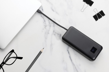 Logotrade Firmengeschenke das Foto: Gridley 20.000mAh 65W Laptop Powerbank aus RCS rPlastik