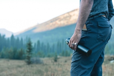 Logotrade Logogeschenke das Foto: Easy Lock Vakuum-Flasche aus RCS recyceltem Stahl