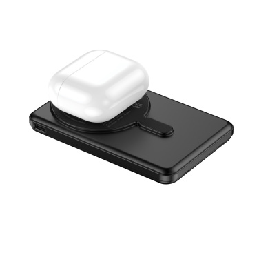 Logotrade Geschäftsgeschenke das Foto: Urban Vitamin Redwood 5-in-1 5.000mAh 20W PD magn. Powerbank