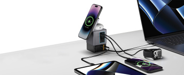 Logotrade werbemittel das Foto: Urban Vitamin Sacramento 105W GaN Charger mit einz. Kabeln