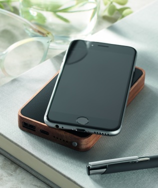 Logotrade promotional product picture of: Wireless 4000 mAh Power bank