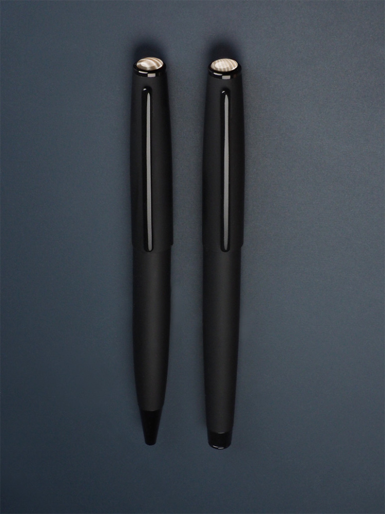 Logotrade promotional giveaway image of: Striped Flint Pen set 1284036