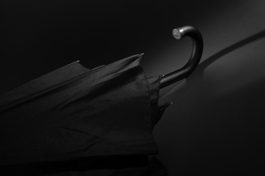 Logotrade business gift image of: Swiss Peak Vero Aware™ RPET 25” umbrella w luxe handle