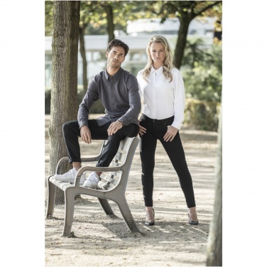 Logotrade firmakingi foto: Suurte pikkade varrukatega naiste pikeesärk