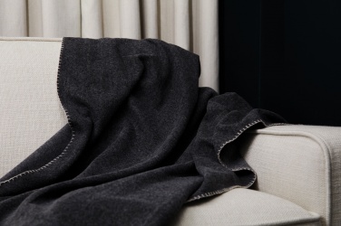 Logotrade ärikingitused pilt: VINGA melanž pleed Bilton