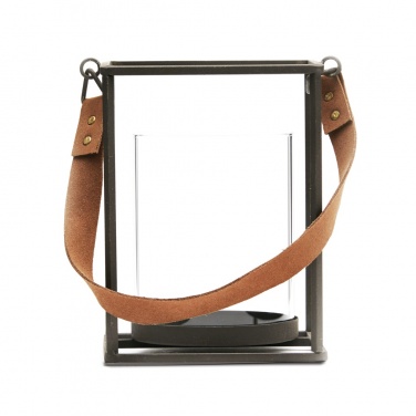 Logotrade ärikingi foto: VINGA Montreux latern