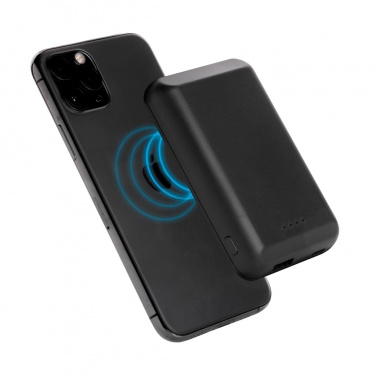 Logotrade firmakingid pilt: Magnetiline 5000 mAh 5W juhtmevaba akupank