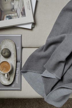 Logo trade ärikingitused foto: VINGA Moulton GRS RPET tekk