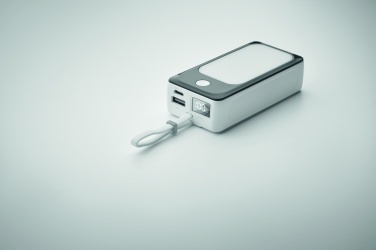 Logotrade ärikingitused pilt: 10000 mAh akupank koos COB-ga