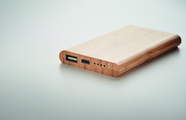 Logotrade reklaamkingituse foto: 4000 mAh bambusest akupank