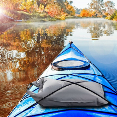 Logotrade firmakingi foto: Kott KASAI Schwarzwolf