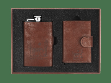 Logo trade reklaamtooted foto: Komplekt plasku ja kaardihoidjaga 2079325