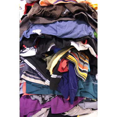 Logo trade firmakingi pilt: Wolkat Safi taaskasutatud tekstiilist kosmeetikakott