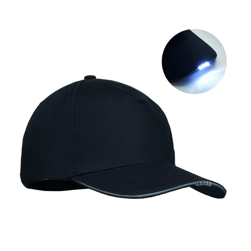 Logotrade ärikingi foto: LUZCAP 5 paneeliga LED puuvillane müts 220gr/m²