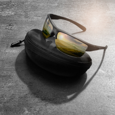 Logotrade ärikingi foto: Polariseeritud päikeseprillid MANASLU Schwarzwolf