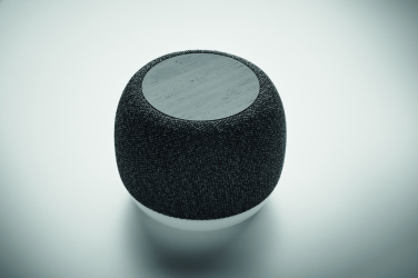 Logotrade reklaamtooted pilt: 15W juhtmevaba laadijaga kõlar LISTOO+