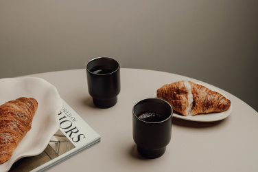 Logotrade reklaamtoote foto: VINGA Nagano taaskasutatud roostevabast terasest kruusid