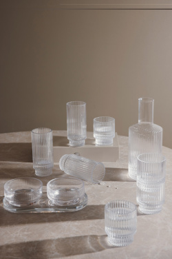 Logo trade ärikingitused foto: VINGA York klaasid, 4 tk komplekt