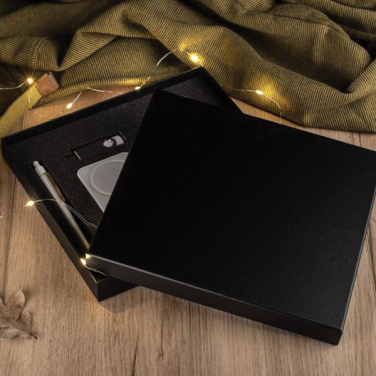 Logotrade reklaamkingi foto: #Premium kinkekarp Univer