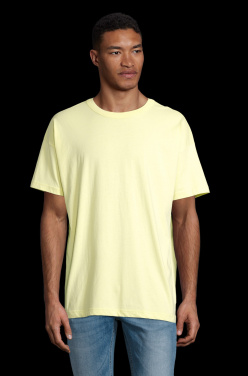 Logo trade ärikingitused foto: SOL'S T-särgi näidiskomplekt.