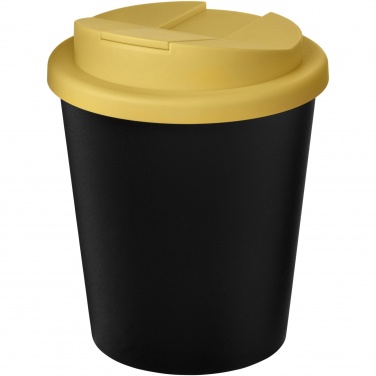 Logotrade mainostuotet kuva: Americano® Espresso Eco 250 ml kahvimuki kierrätetystä materiaalista. Läikkymätön kansi.