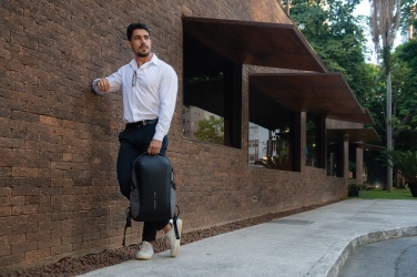 Logo trade liikelahjat mainoslahjat kuva: Bizz reppu