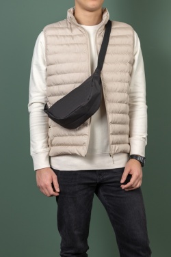 Logo trade mainoslahjat ja liikelahjat kuva: Crescent AWARE™ RPET puolikuun muotoinen crossbody -laukku