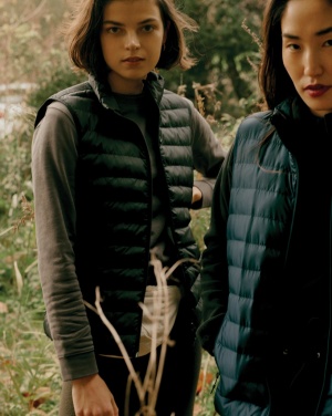 Logotrade liikelahja tuotekuva: Iqoniq Meru naisten liivi kierrätetystä polyesteristä