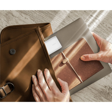 Logotrade mainoslahja ja liikelahja kuva: Belkin BoostCharge 3-porttinen seinälaturi