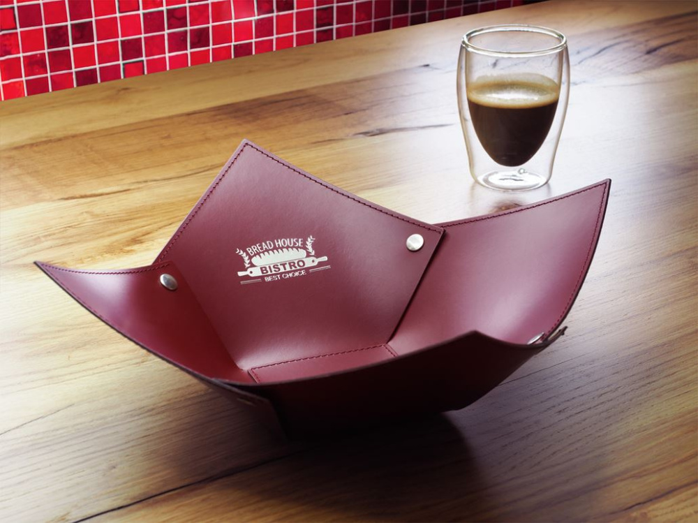 Лого трейд бизнес-подарки фото: Корзинка 1034094