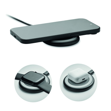 Лого трейд pекламные продукты фото: 3 in 1 wireless charger 15W